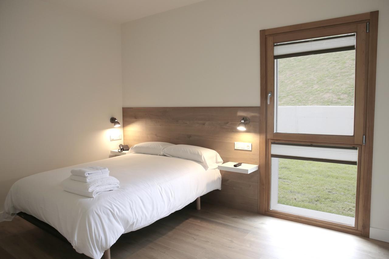 Malkorra Hotel & Restaurant Ірун Екстер'єр фото